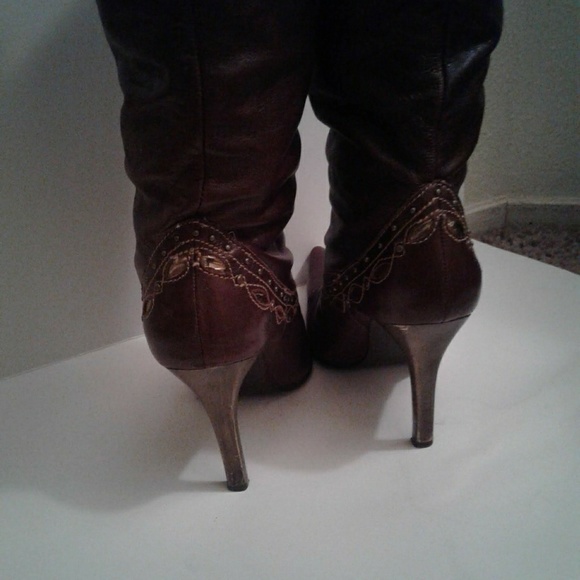 Dollhouse Sexy Boots - Picture 2 of 8